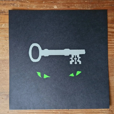 30 DOOR KEY - The Autumn People