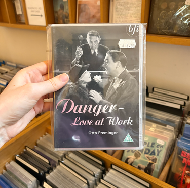 Otto Preminger - Danger: Love at Work