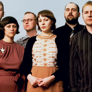 Camera Obscura, welcome home.