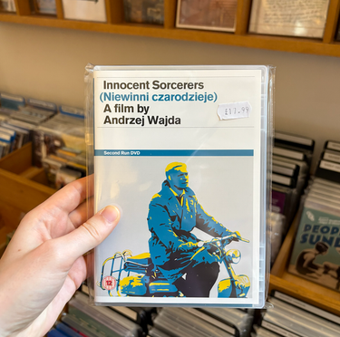 Andrzej Wajda - Innocent Sorcerers (Niewinni Czarodzieje)